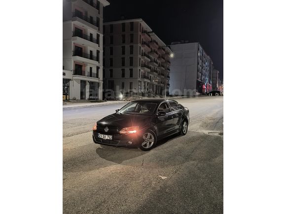 SAHİBİNDEN HATASIZ DÜŞÜK KM'Lİ JETTA