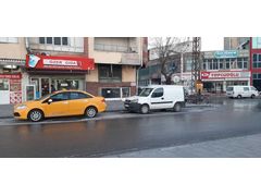 Satılık T Plaka – Eski Sanayi Girişi’nde Tek Araçlı Durak