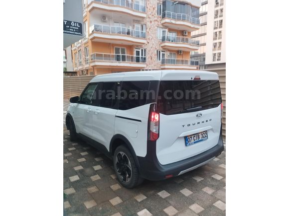 Sahibinden Ford Tourneo Courier 1.0 EcoBoost Active 2024 Model
