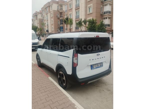 Sahibinden Ford Tourneo Courier 1.0 EcoBoost Active 2024 Model