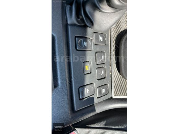 2003 MODEL DİSCOVERY 2.5 TD5 7KİŞİLİK SİYAH DERİ KOLTUK
