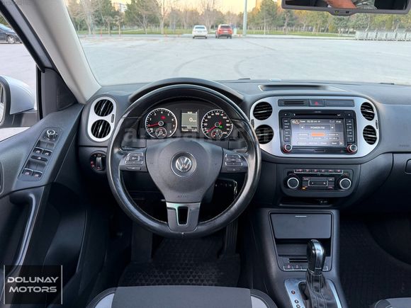 DOLUNAY MOTORS BOYASIZ TİGUAN 1.4 TSİ CHROME EDİTİON -CAM TAVAN