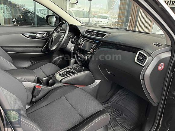 ÇINAR'DAN 2016 MODEL NİSSAN QASHQAI 68.799 BİN'DE SIFIR AYARINDA