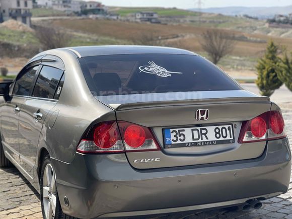 Sahibinden Honda Civic 1.6i VTEC Premium 2008 Model 