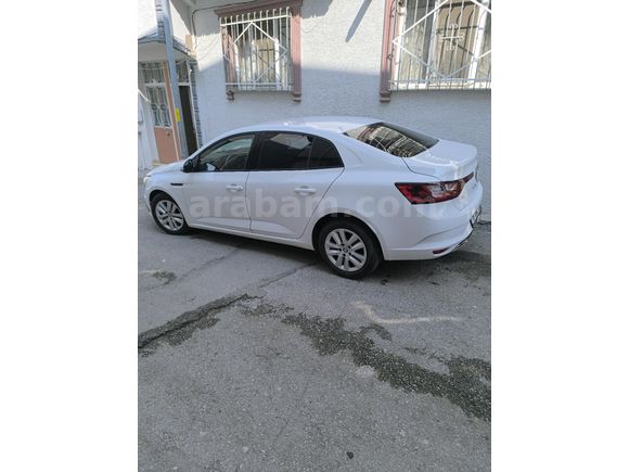 Sahibinden Renault Megane 1.3 TCe Joy 2023 Model