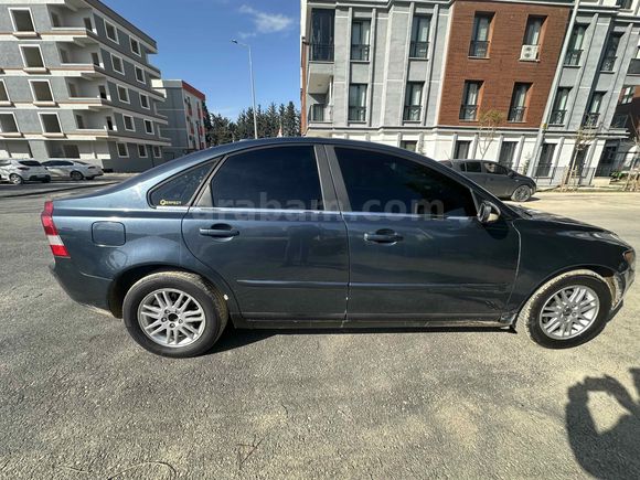 Sahibinden Volvo S40 1.6 D 2005 Model 