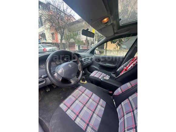 Sahibinden Renault Megane 1.6 RXE 2001 Model 