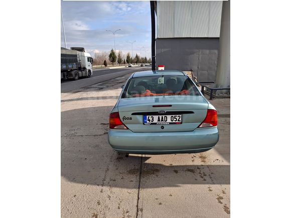 Sahibinden Ford Focus 1.6 Ambiente 2001 Model