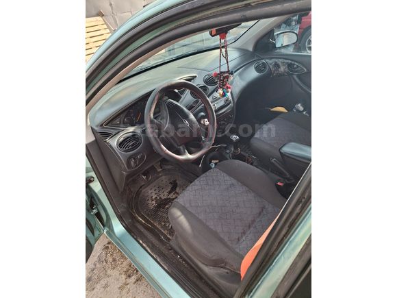 Sahibinden Ford Focus 1.6 Ambiente 2001 Model