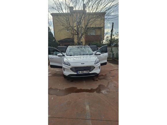 Sahibinden Ford Kuga 1.5 EcoBoost Titanium 2022 Model