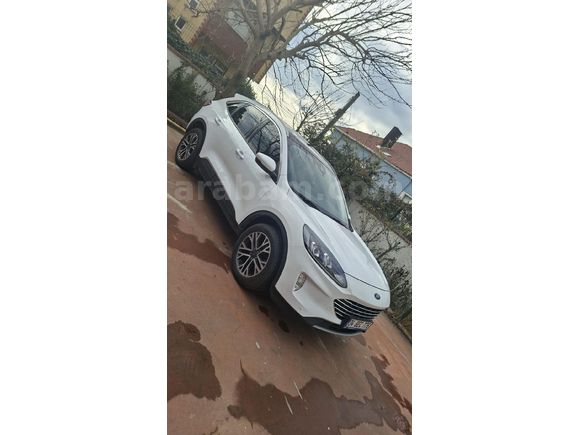 Sahibinden Ford Kuga 1.5 EcoBoost Titanium 2022 Model
