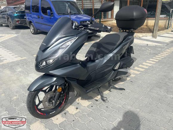 HONDA PCX125 DAHA TEMİZİ YOK YATMA DÜŞME KAZA YOK