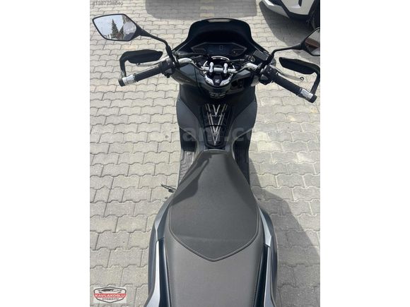HONDA PCX125 DAHA TEMİZİ YOK YATMA DÜŞME KAZA YOK