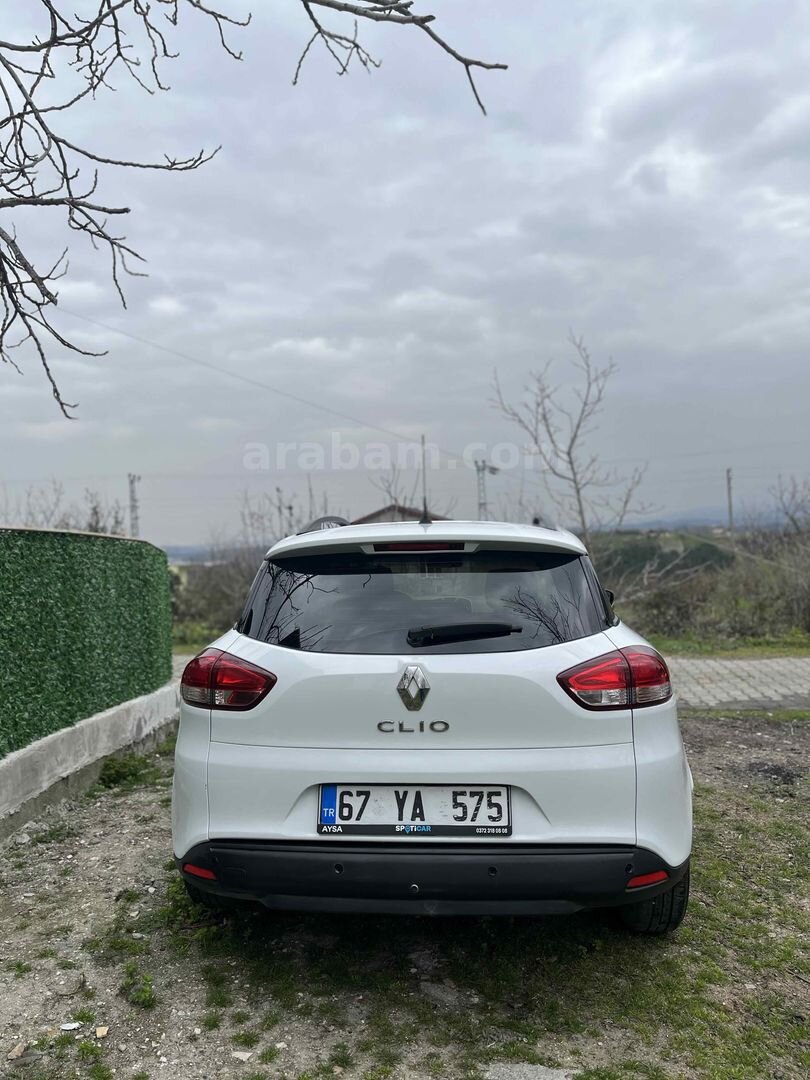 Sahibinden Renault Clio 0.9 TCe Sport Tourer Touch 2020 Model İstanbul 99.000 km Beyaz 4
