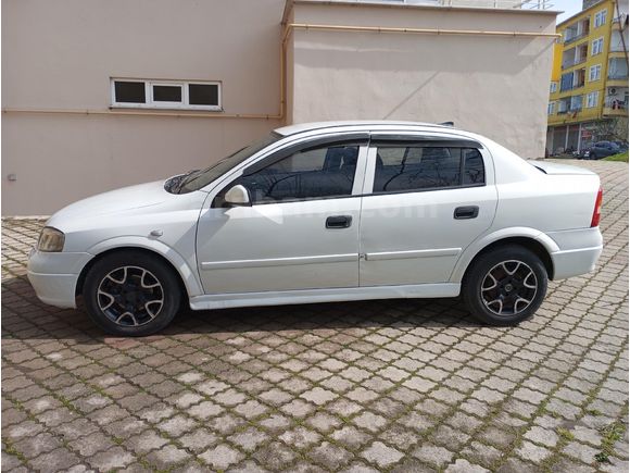 Sahibinden Opel Astra 1.4 Comfort 2001 Model