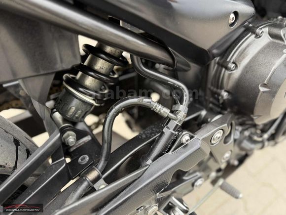 -HATASIZ-BOYASIZ-HASAR KAYITSIZ-YAMAHA XJ6 - SIFIR MUAYENELİ -