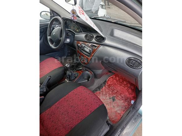 Galeriden Ford Focus 1.6 Ambiente 1999 Model Hatay