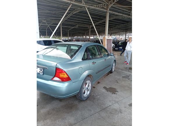 Galeriden Ford Focus 1.6 Ambiente 1999 Model Hatay
