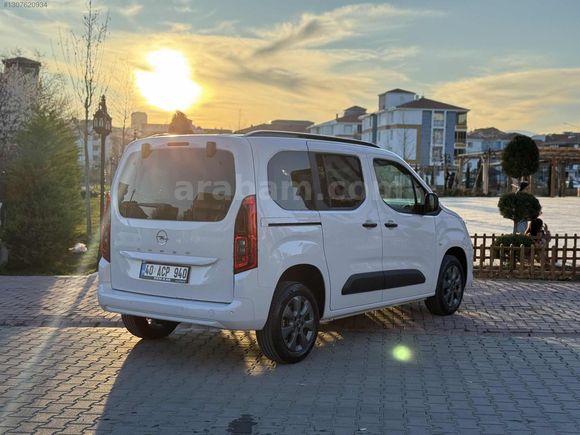 2025 COMBO EDİTİON 1.5 GERİ GÖRÜŞ PRO EKRAN %20 KDV SIFIR KM