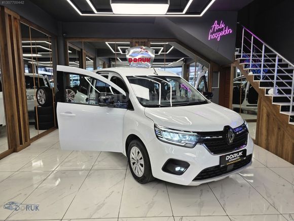 TÜRKİYENİN EN UYGUN FİYATI RENAUT KANGO MULTİX 2024 1.3 FATURALI