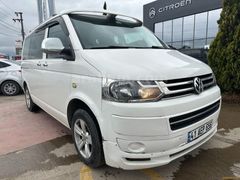 Galeriden Volkswagen Transporter 2.0 TDI Panelvan 2014 Model İstanbul 200.000 km Beyaz