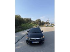 Sahibinden Honda Civic 1.6 Elegance 2012 Model  270.000 km Siyah