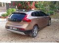 Volvo V40 1.6 D 2015 Model  171000 km
