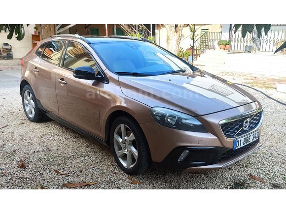 Volvo V40 1.6 D 2015 Model  171000 km