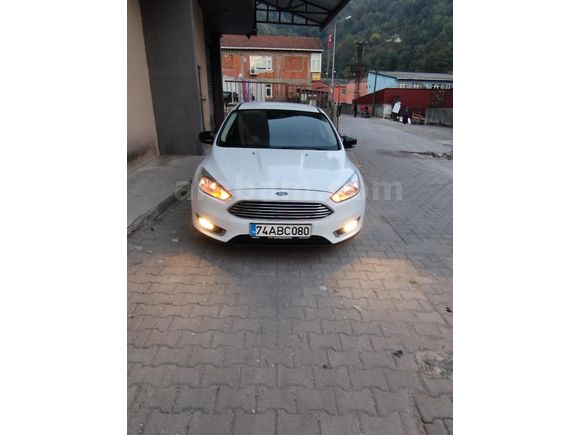 Sahibinden Ford Focus 1.6 TDCi Trend X 2015 Model