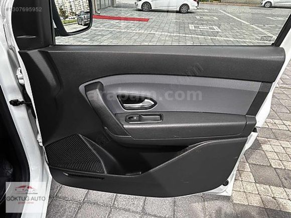 2023 MODEL RENAULT EXPRESS COMBİ 1.5 DCİ JOY 90.000 KM DE %20KDV