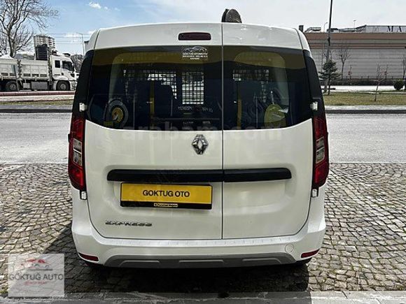 2023 MODEL RENAULT EXPRESS COMBİ 1.5 DCİ JOY 90.000 KM DE %20KDV