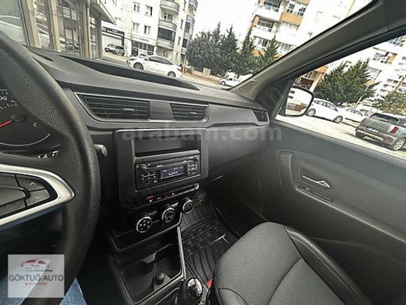 2023 MODEL RENAULT EXPRESS COMBİ 1.5 DCİ JOY 90.000 KM DE %20KDV