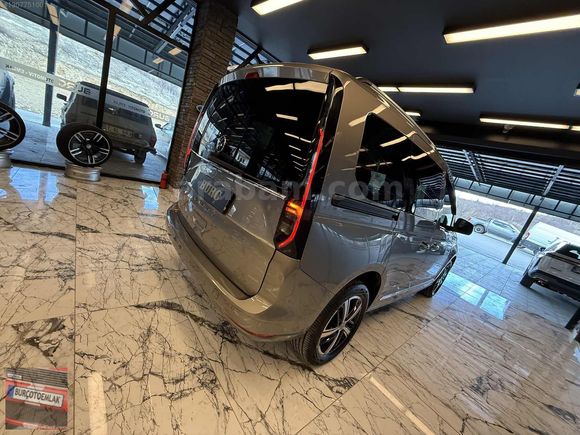 19BİNDE 2024M ÇİFT NAVİGASYON HATASIZ BOYASIZ TRAMERSİZ VW CADDY