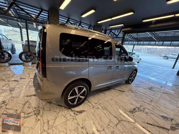 19BİNDE 2024M ÇİFT NAVİGASYON HATASIZ BOYASIZ TRAMERSİZ VW CADDY