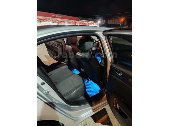 Sahibinden Renault Megane 1.6 Joy 2018 Model