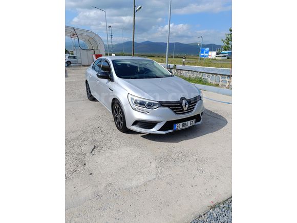 Sahibinden Renault Megane 1.6 Joy 2018 Model