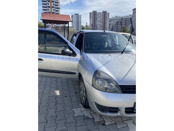 ÖZEL PLAKA Sahibinden Aile Aracı Masrafsız Renault Clio 1.5 dCi