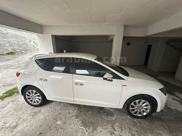 DÜŞÜK KM TEMİZ 2016 LEON 1.2 TSI STYLE DSG