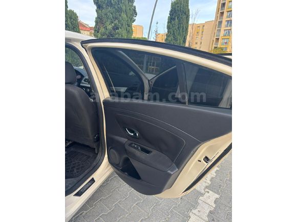 Sahibinden Renault Fluence 1.5 dCi Joy 2013 Model