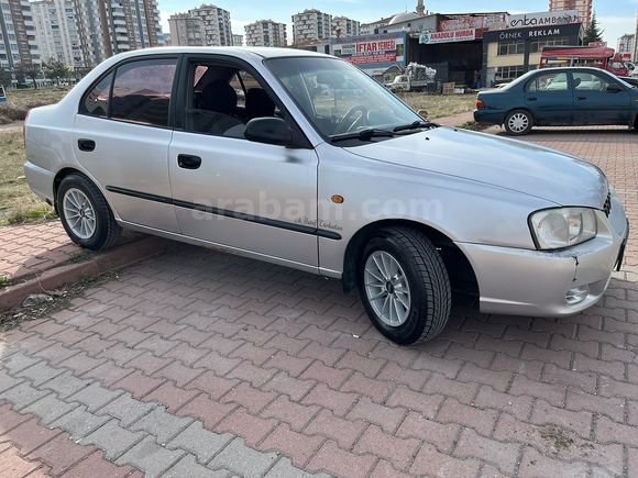 Sahibinden Hyundai Accent 1.3 LX 2000 Model 