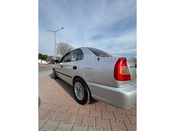 Sahibinden Hyundai Accent 1.3 LX 2000 Model 