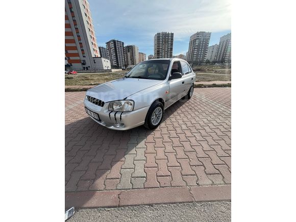 Sahibinden Hyundai Accent 1.3 LX 2000 Model 