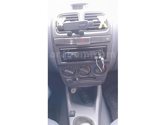 Sahibinden Hyundai Accent 1.3 LX 2003 Model