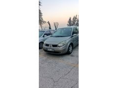 Sahibinden Renault Scenic 1.6 Dynamique 2004 Model  275000 km Kahverengi