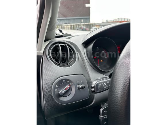 İBİZA STATION + CARPLAY + ÇELİK JANT + 2028 KADAR MUAYENE + GERİ GÖRÜŞ