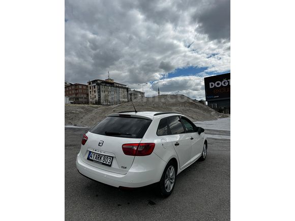 İBİZA STATION + CARPLAY + ÇELİK JANT + 2028 KADAR MUAYENE + GERİ GÖRÜŞ