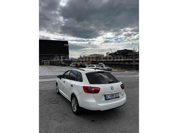 İBİZA STATION + CARPLAY + ÇELİK JANT + 2028 KADAR MUAYENE + GERİ GÖRÜŞ