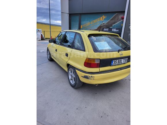 Sahibinden Opel Astra 2.0 GSi 1996 Model  175.000 km Sarı