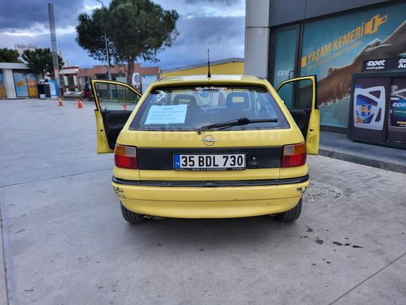 Sahibinden Opel Astra 2.0 GSi 1996 Model  175.000 km Sarı