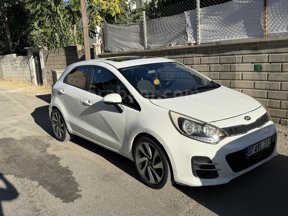 Sahibinden Kia Rio 1.4 CRDi Concept Plus 2015 Model 